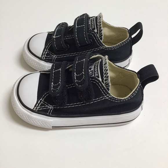Converse All Star Chuck Taylor Toddler Boy Sneakers SZ 4 Black Low Top Hook Loop - Picture 15 of 16